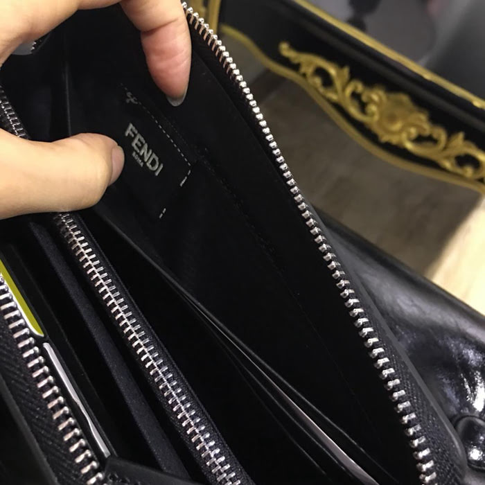 FENDI芬迪 小牛皮 手工縫製 多卡位 小怪獸潮人錢包  fd1152