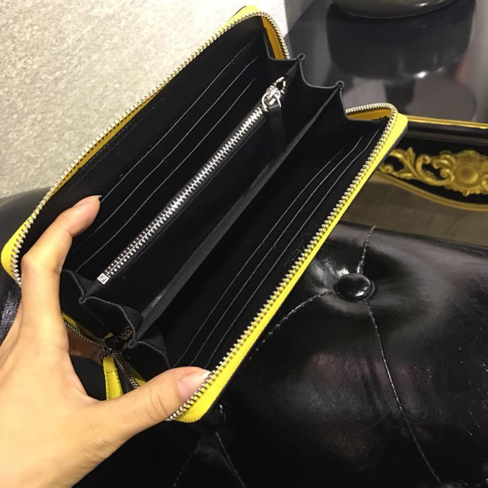 FENDI芬迪 小牛皮 手工縫製 多卡位 小怪獸潮人錢包  fd1153