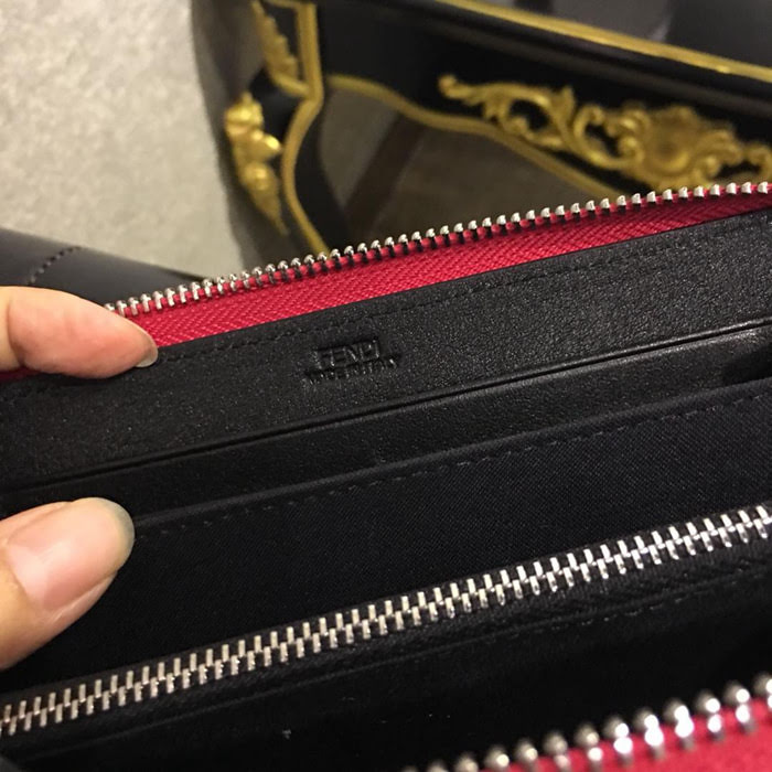 FENDI芬迪 小牛皮 手工縫製 多卡位 小怪獸潮人錢包  fd1154