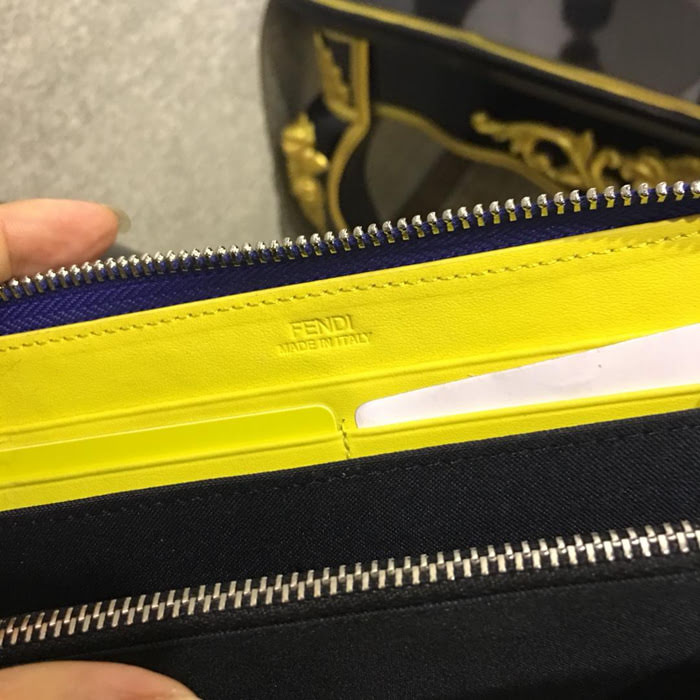 FENDI芬迪 小牛皮 手工縫製 多卡位 小怪獸潮人錢包  fd1160