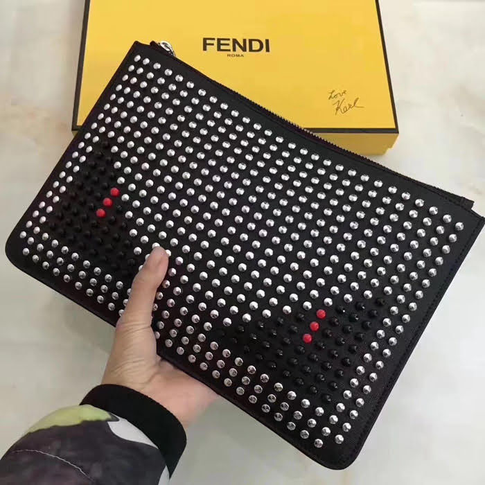 FENDI芬迪 潮爆款 小怪獸 女款手包  fd1216