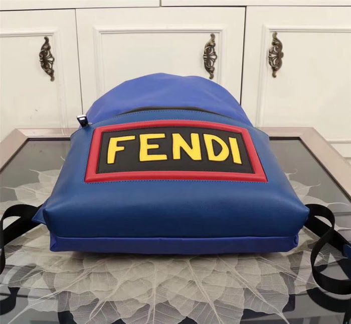 FENDI芬迪 新款FENDI 2017年時尚走秀款 男士背包兩用款  fd1232