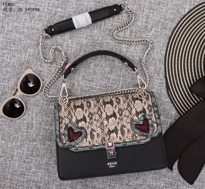 FENDI芬迪 大號 Fendi 8809 2018春夏新款 情人節禮物KAN I LOGO牛皮手袋  fd1295