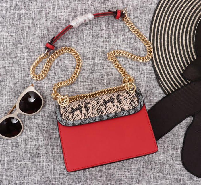 FENDI芬迪 小號Fendi 8809 2018春夏新款 情人節禮物 KAN I LOGO牛皮手袋  fd1299