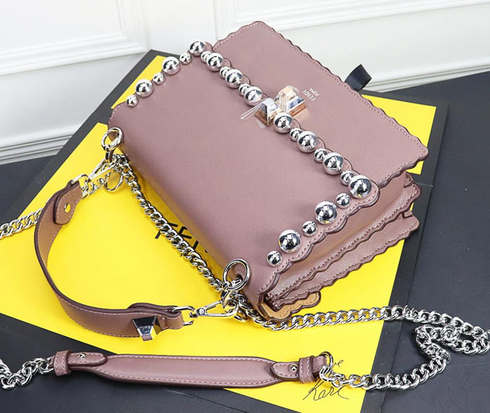 FENDI芬迪 大號 Fendi 2018秋冬新款 Kani翻蓋式手袋 可斜背亦可手提 088 091  fd1310