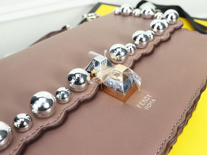 FENDI芬迪 大號 Fendi 2018秋冬新款 Kani翻蓋式手袋 可斜背亦可手提 088 091  fd1310