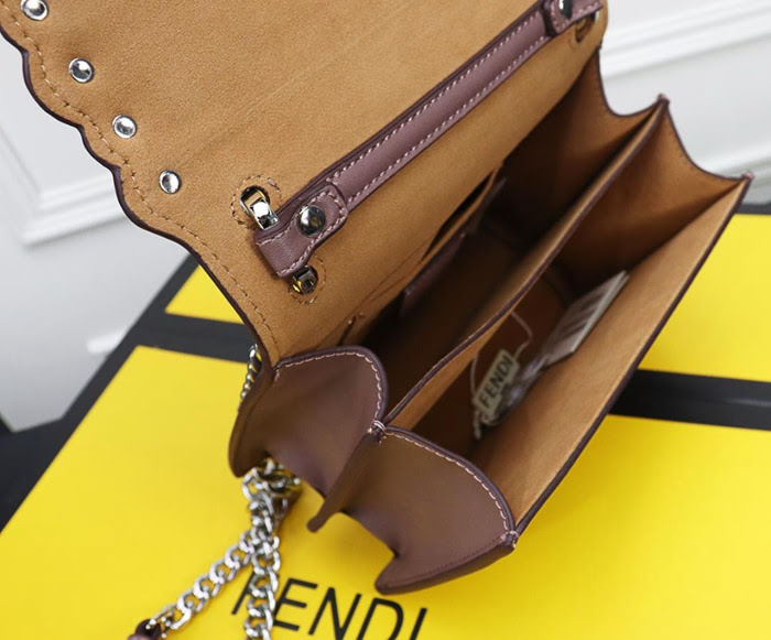FENDI芬迪 小號 Fendi 2018秋冬新款 Kani翻蓋式手袋 可斜背亦可手提 088 081  fd1313