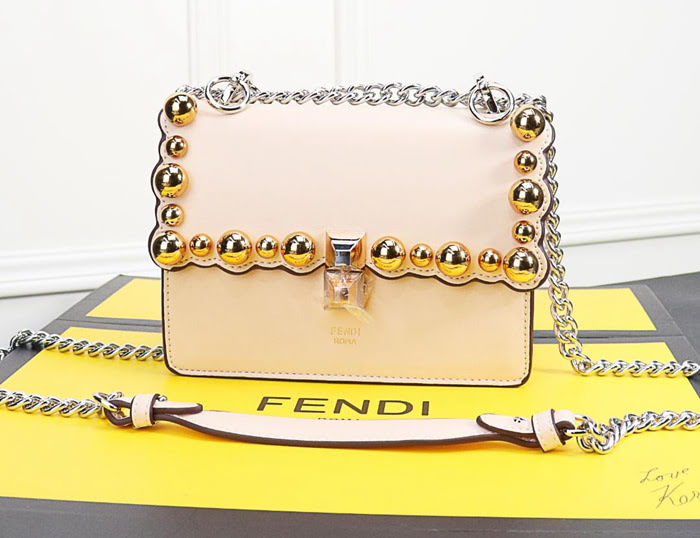 FENDI芬迪 小號 Fendi 2018秋冬新款 Kani翻蓋式手袋 可斜背亦可手提 088 081  fd1314