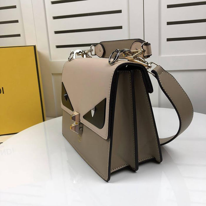 FENDI芬迪 新品大號 FEND時裝秀款 皮革手袋 斜挎手提包  fd1326