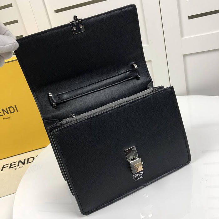 FENDI芬迪 新品小號 FEND時裝秀款 皮革手袋 斜挎手提包  fd1327