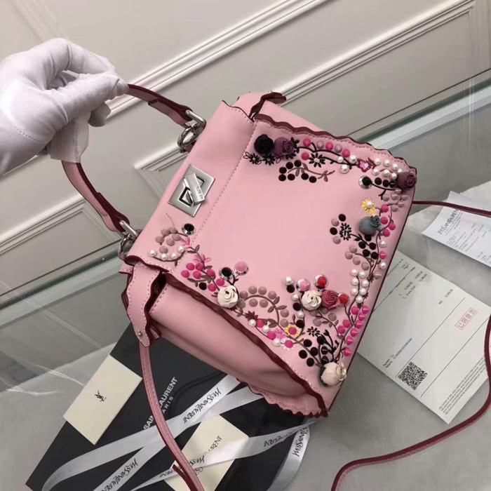 FENDI芬迪 最新款 火爆來襲 配以寶石和小牛皮花蕾 單手柄手提肩背包 015 fd1403