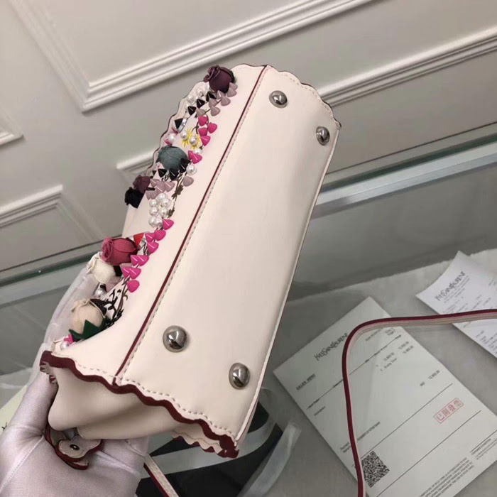 FENDI芬迪 最新款 火爆來襲 配以寶石和小牛皮花蕾 單手柄手提肩背包 015 fd1404