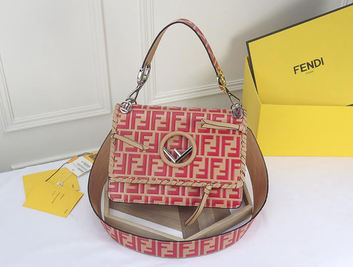 FENDI芬迪 原單爆款 kani 翻蓋手袋 翻蓋綴以同色系穿繩及小蝴蝶結 可斜背或手拿 fd1405