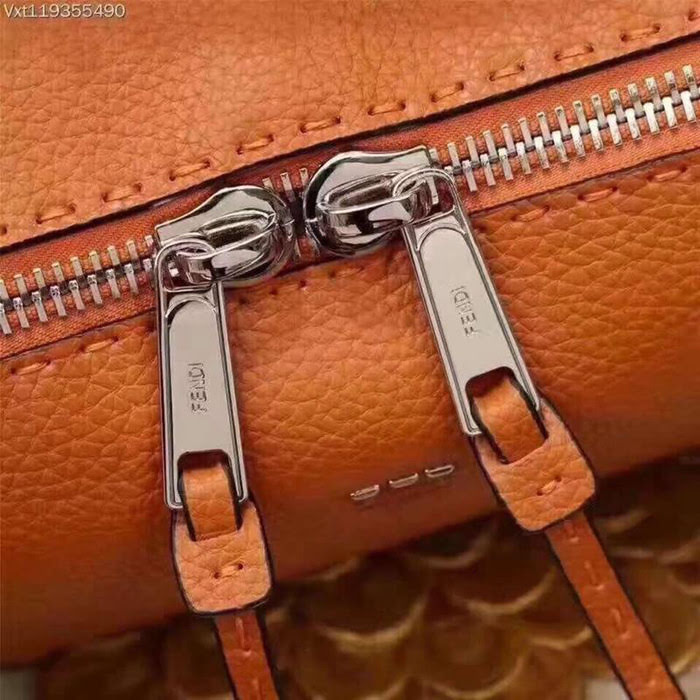 FENDI芬迪 春夏新款 Selleria系列 經典手工工藝 單手柄手提肩背包 fd1413