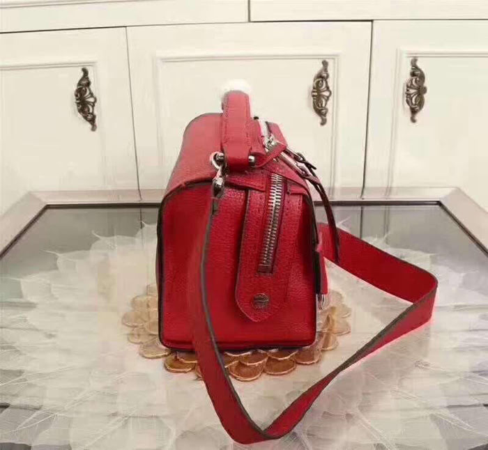 FENDI芬迪 春夏新款 Selleria系列 經典手工工藝 單手柄手提肩背包 fd1414