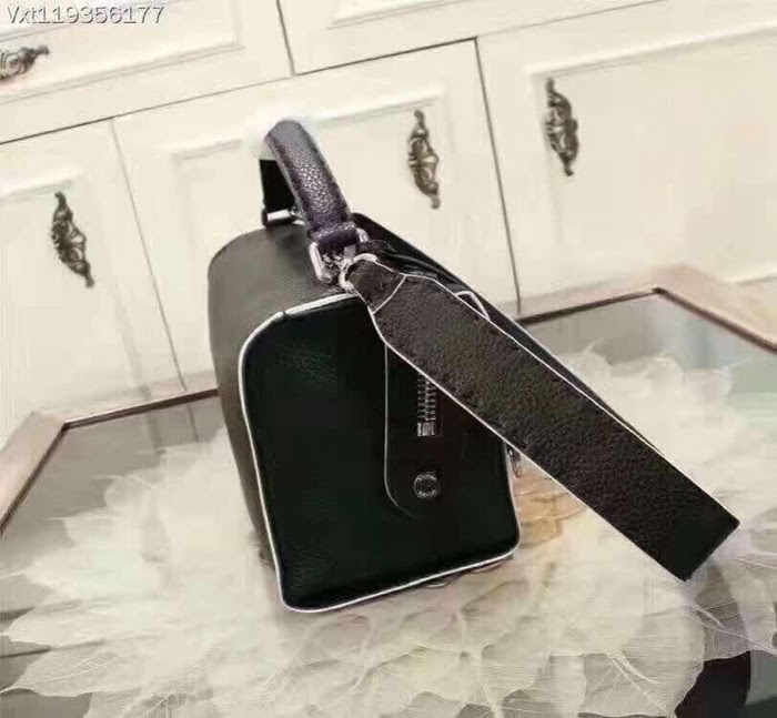 FENDI芬迪 春夏新款 Selleria系列 經典手工工藝 單手柄手提肩背包 fd1415