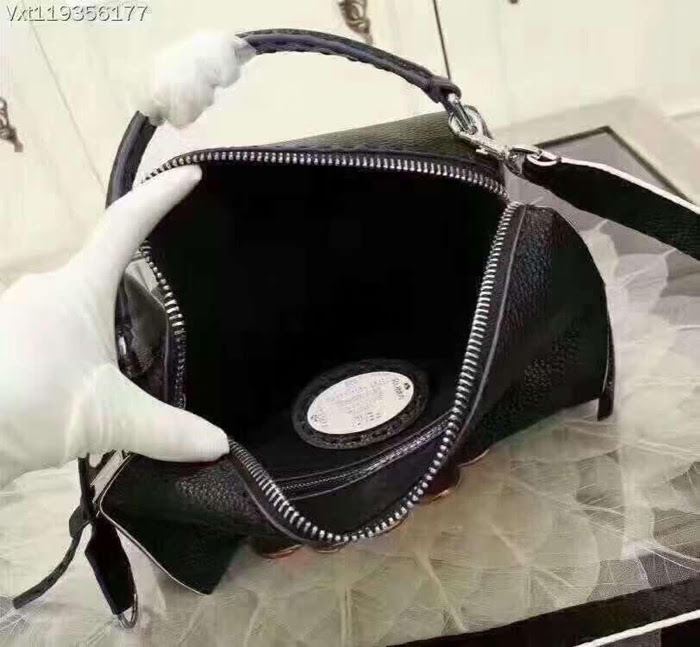 FENDI芬迪 春夏新款 Selleria系列 經典手工工藝 單手柄手提肩背包 fd1415