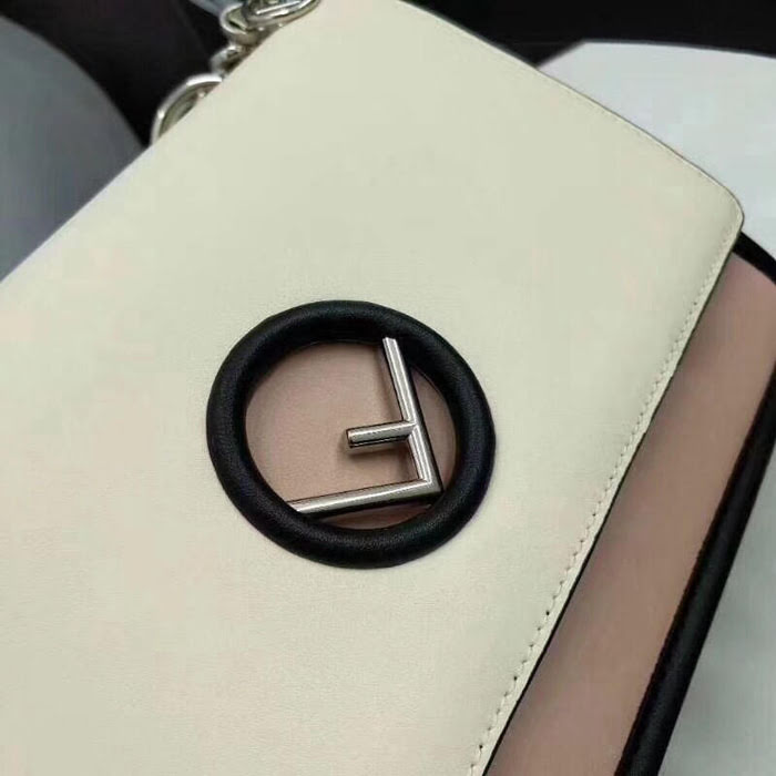 FENDI芬迪 大號fendi KAN I手袋 飾以最新FENDI F LOGO 可斜背或手拿 8807  fd1424