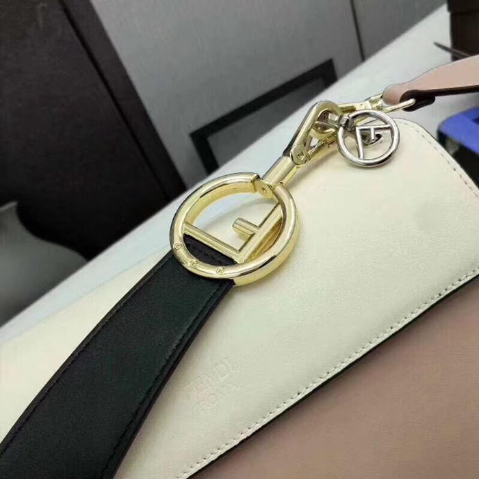 FENDI芬迪 大號fendi KAN I手袋 飾以最新FENDI F LOGO 可斜背或手拿 8807  fd1424