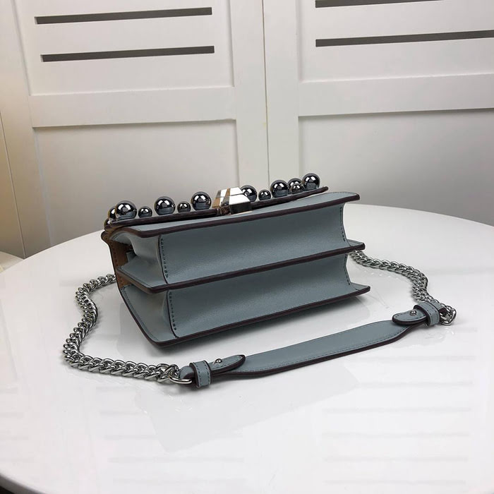 FENDI芬迪 小號 Fendi 2018 秋冬新款 Kani翻蓋式手袋 可斜背亦可手提 088  fd1463