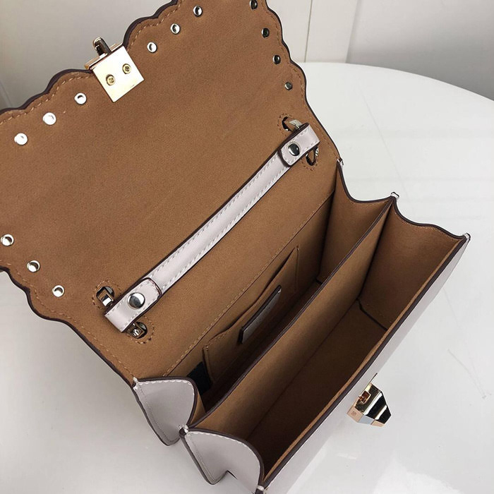 FENDI芬迪 小號 Fendi 2018 秋冬新款 Kani翻蓋式手袋 可斜背亦可手提 088  fd1464