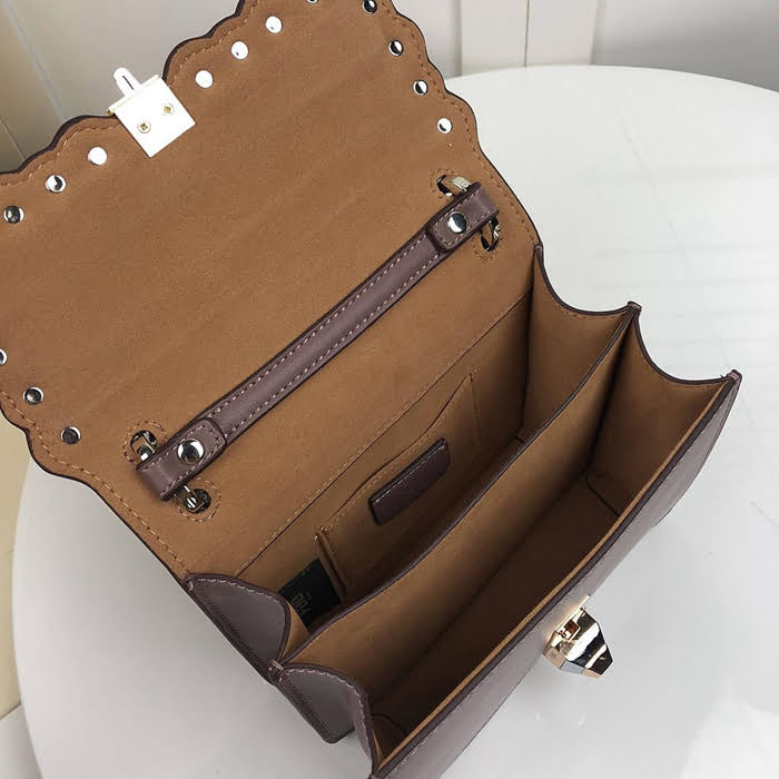 FENDI芬迪 小號 Fendi 2018 秋冬新款 Kani翻蓋式手袋 可斜背亦可手提 088  fd1467