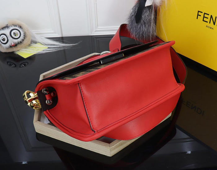 FENDI芬迪 最新系列 Kan I款0999 牛皮 秋冬最新五金扣 FENDI F LOGO  fd1478