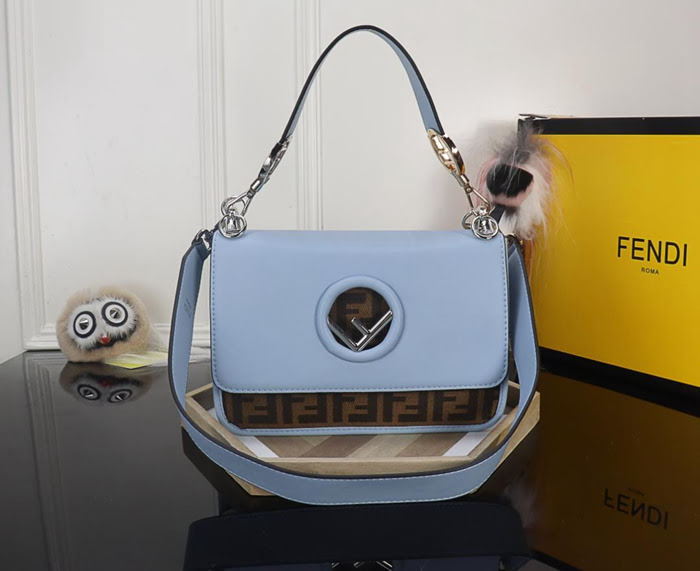 FENDI芬迪 最新系列 Kan I款0999 牛皮 秋冬最新五金扣 FENDI F LOGO  fd1482