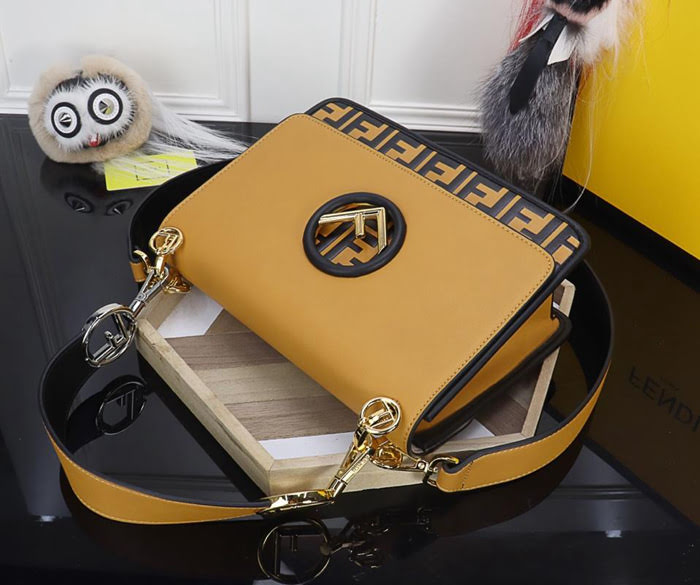FENDI芬迪 獨家膠囊系列 FF Logo Mania 可肩背手提 8806壓印系列  fd1497