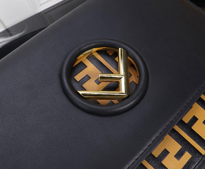 FENDI芬迪 獨家膠囊系列 FF Logo Mania 可肩背手提 8806壓印系列  fd1498