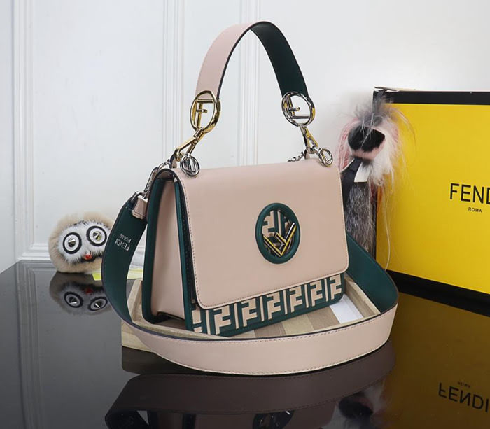 FENDI芬迪 獨家膠囊系列 FF Logo Mania 可肩背手提 8806壓印系列  fd1499