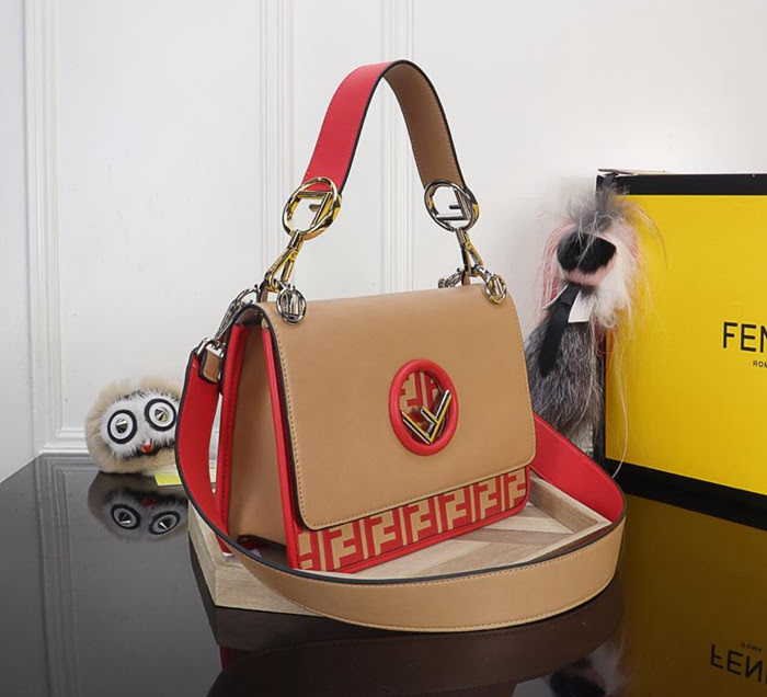 FENDI芬迪 獨家膠囊系列 FF Logo Mania 可肩背手提 8806壓印系列  fd1500