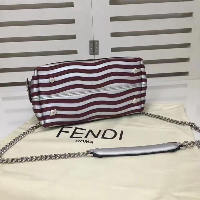 FENDI芬迪 小牛皮時裝秀款 單提手手提包  2702  fd1516