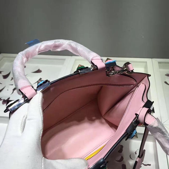 FENDI芬迪 MINI 3JOURS小牛皮手袋 雙提手和相稱吊墜 手工縫線制扣孔裝飾條  fd1517
