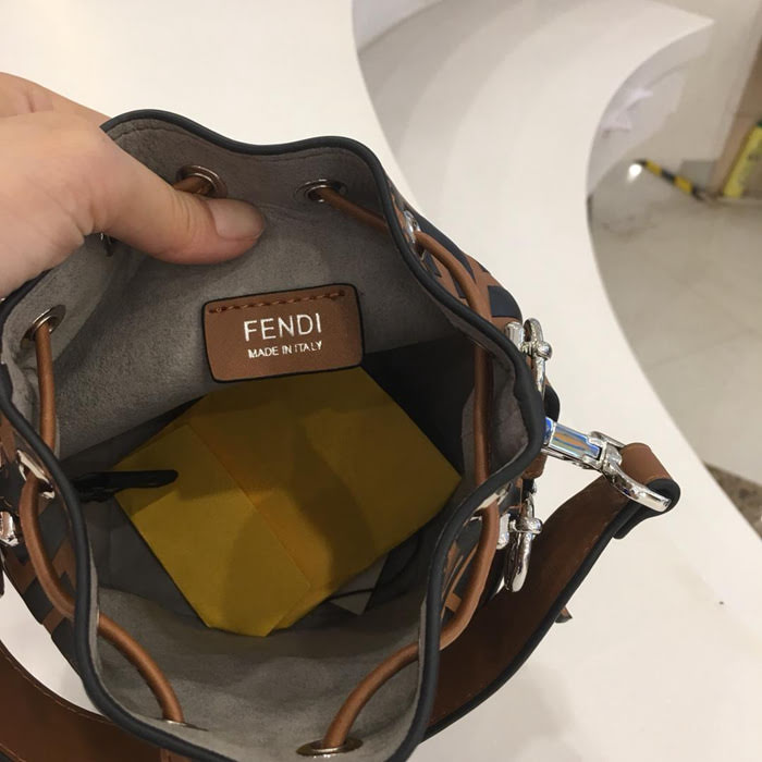 FENDI芬迪 原版全頭層牛皮 迷你型款 MON TRéSOR水桶包  fd1537