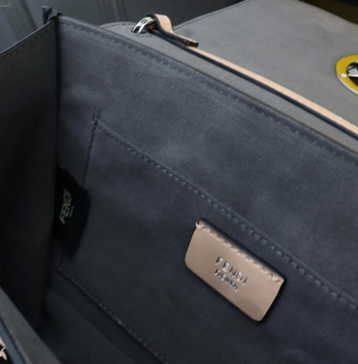 FENDI芬迪 新品新款fendi KAN I手袋 可斜背或手拿  fd1556