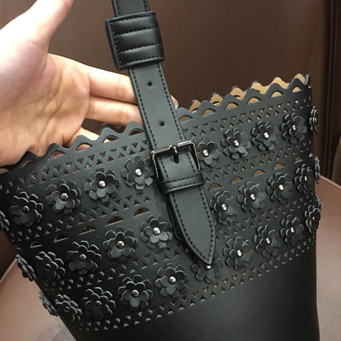 FENDI芬迪 alaia阿萊亞 法國著名品牌 同款休閒購物袋  fd1571