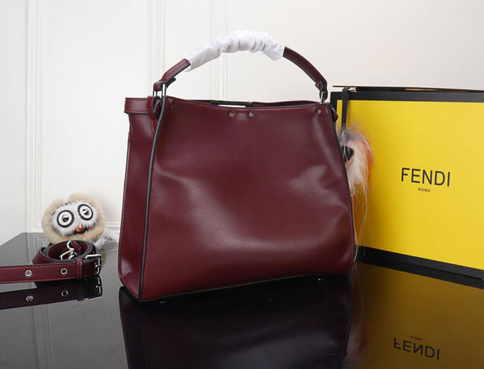 FENDI芬迪 Peekaboo 手袋 小牛皮手提肩背包 4401  fd1594