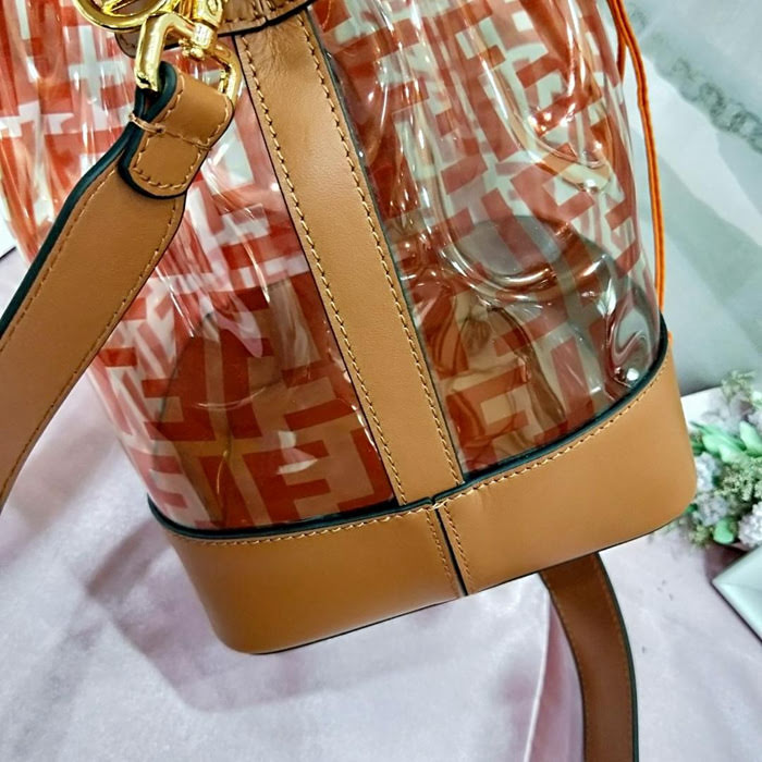 FENDI芬迪 原單FENDI 時尚果凍美包 防凍裂高溫UV高工藝製作配頭層牛皮  fd1599