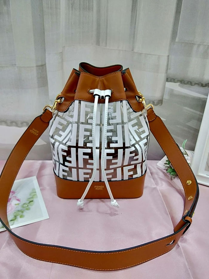 FENDI芬迪 原單FENDI 時尚果凍美包 防凍裂高溫UV高工藝製作配頭層牛皮  fd1600