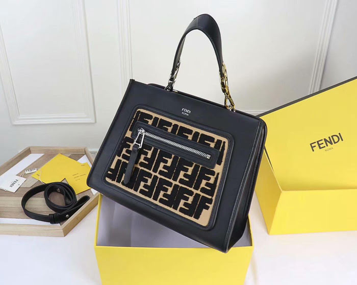 FENDI芬迪 新款 FENDI RUNAWAY 大容量 手提 單肩時尚百搭女包  fd1651