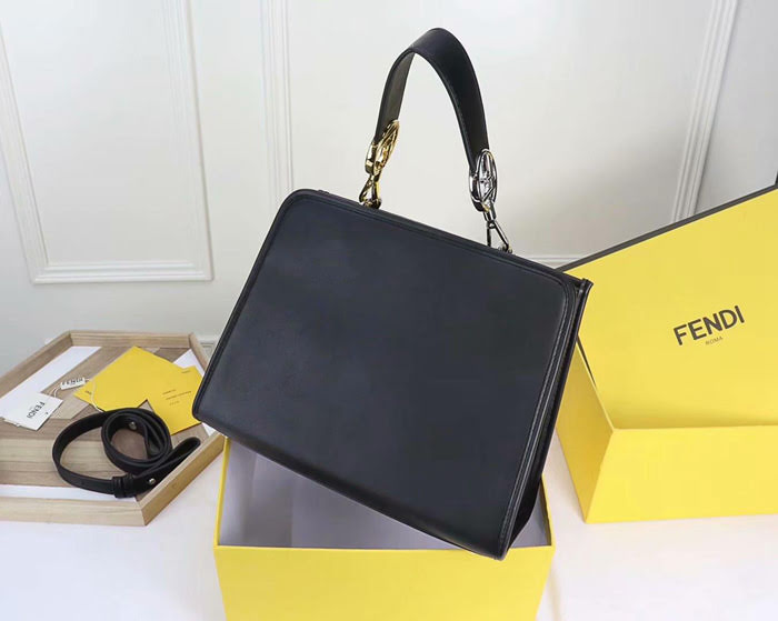 FENDI芬迪 新款 FENDI RUNAWAY 大容量 手提 單肩時尚百搭女包  fd1651