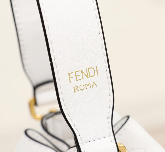 FENDI芬迪 原單FENDI 時尚果凍美包 防凍裂高溫UV 配頭層牛皮 2033  fd1652