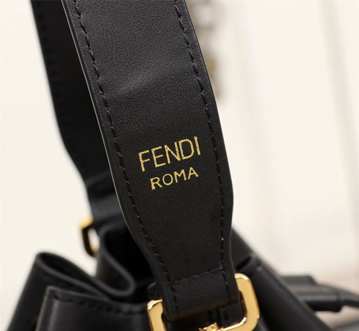 FENDI芬迪 原單FENDI 時尚果凍美包 防凍裂高溫UV 配頭層牛皮 2033  fd1654