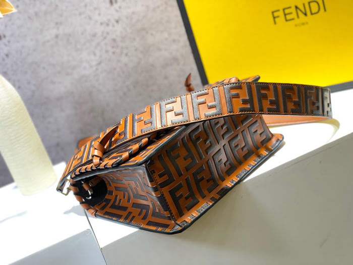 FENDI芬迪 墨綠色小牛皮 翻蓋手袋 翻蓋綴以同色系穿繩及小蝴蝶結 可斜背或手拿 F3303#  fd1660