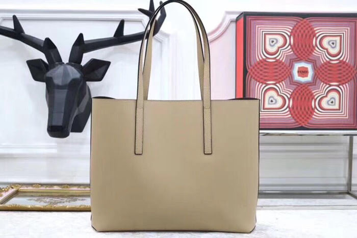 FENDI芬迪 SHOPPING LOGO 超大容量 手掌紋小牛皮 手提桶包 內置拉鏈小口袋 3301  fd1669