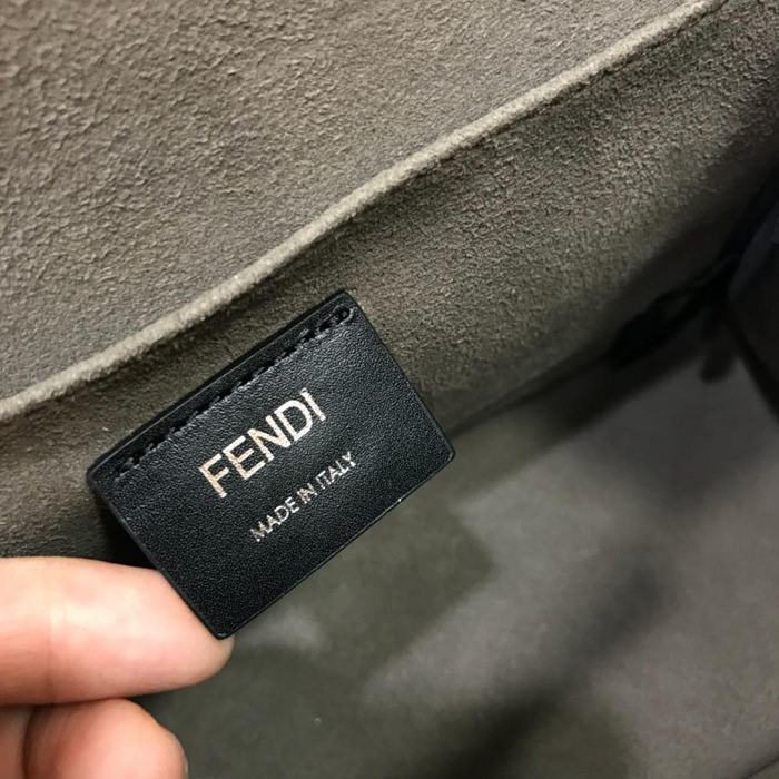 FENDI芬迪 原單 黑色小牛皮 翻蓋手袋 可斜背或手拿 F9017  fd1687