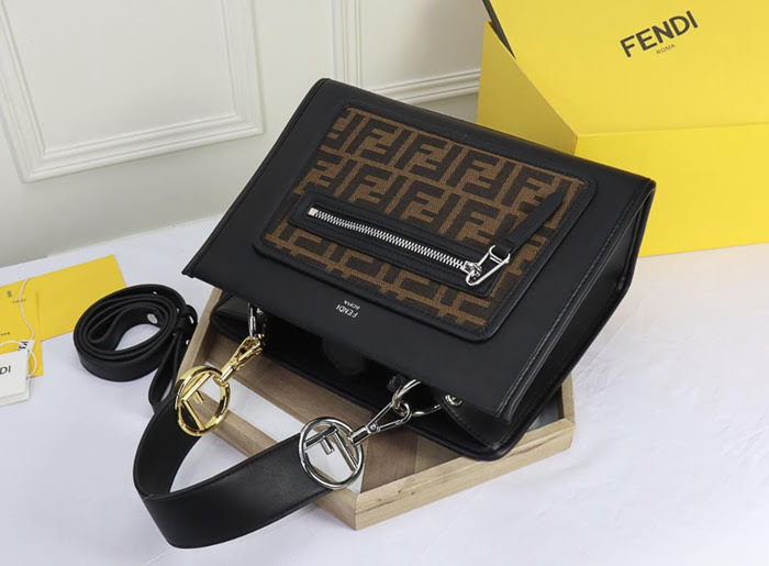 FENDI芬迪 新品 靈魂設計RUNAWAY款手提袋 可肩背 0993  fd1741