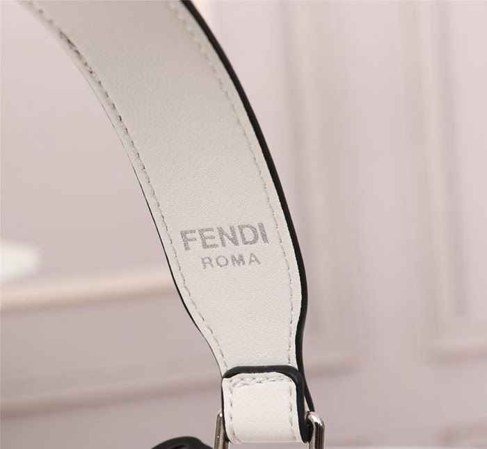 FENDI芬迪 升級版 Fendi 新款桶包 底部繡雙F 袋口收縮 單肩斜挎水桶包  fd1777
