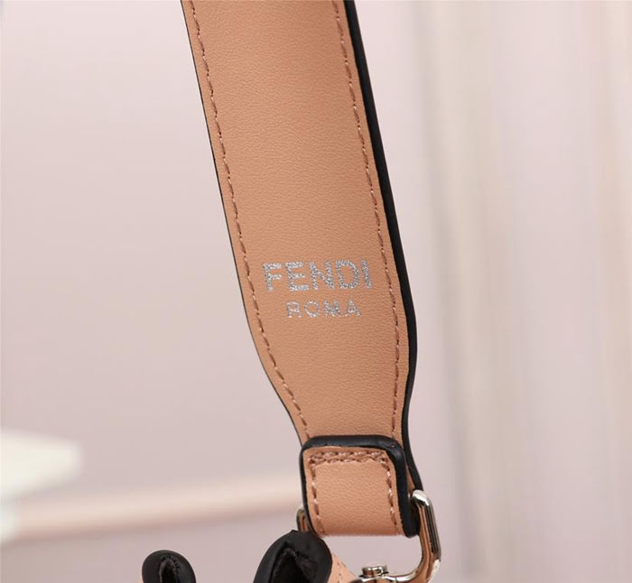 FENDI芬迪 升級版 Fendi 新款桶包 底部繡雙F 袋口收縮 單肩斜挎水桶包  fd1778